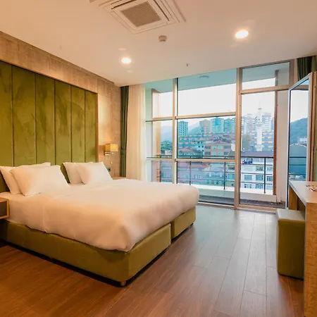 Sabirlar מלון 4*