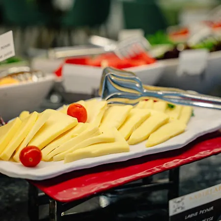 מלון Sabirlar 4*